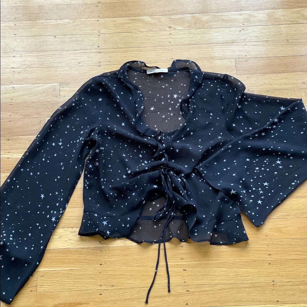 Newbury Kustom | B&W Star Sheer Cropped Blouse | S